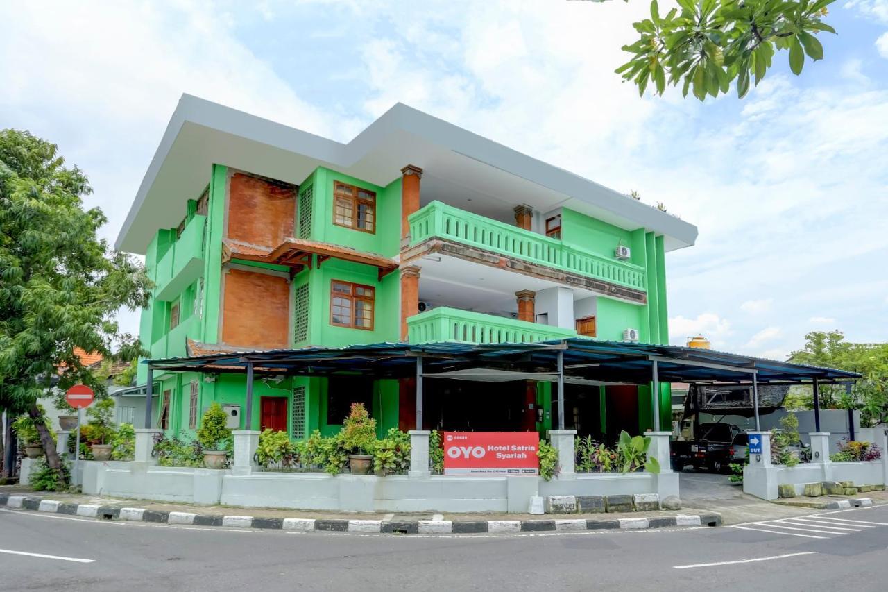 Oyo 90089 Hotel Satria Syariah Ντενπασάρ Εξωτερικό φωτογραφία