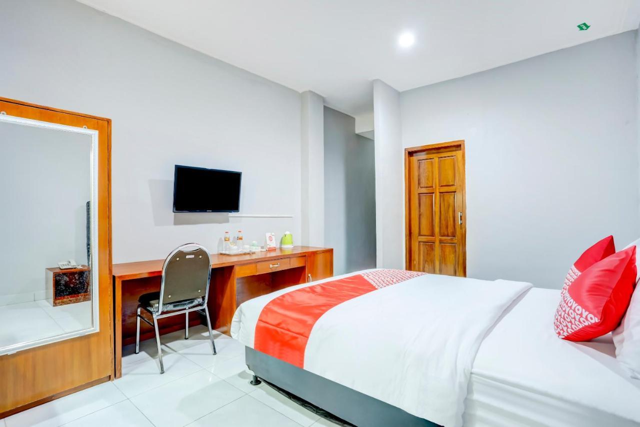 Oyo 90089 Hotel Satria Syariah Ντενπασάρ Εξωτερικό φωτογραφία