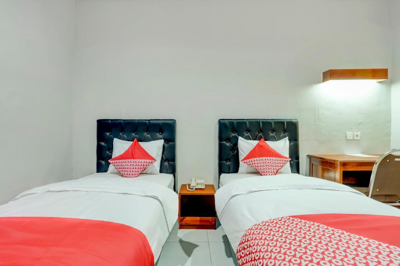 Oyo 90089 Hotel Satria Syariah Ντενπασάρ Εξωτερικό φωτογραφία