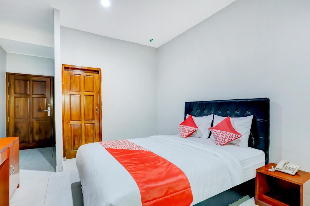 Oyo 90089 Hotel Satria Syariah Ντενπασάρ Εξωτερικό φωτογραφία