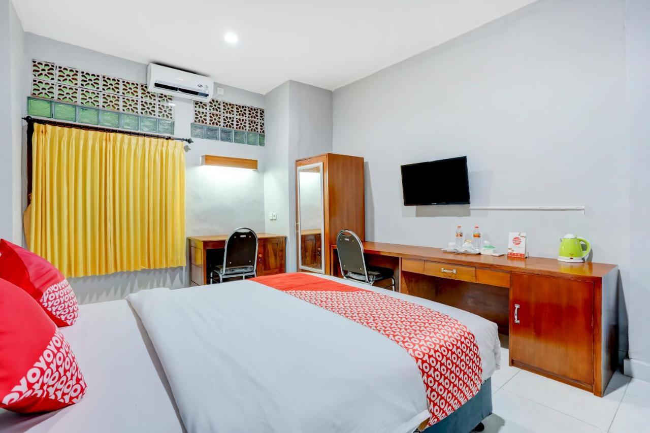 Oyo 90089 Hotel Satria Syariah Ντενπασάρ Εξωτερικό φωτογραφία